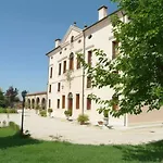 Bongiovanni Bed & Breakfast 4*