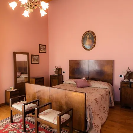 Bongiovanni Bed & Breakfast 4*