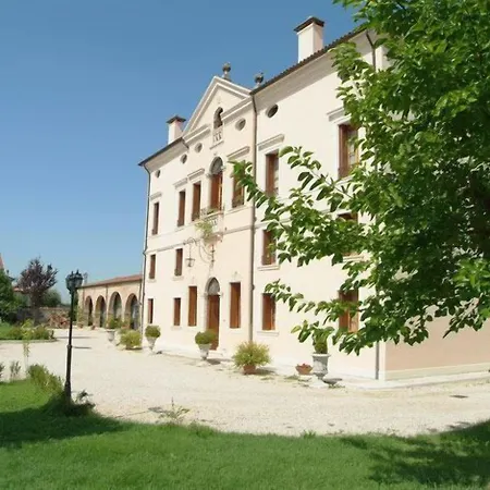 Bongiovanni Bed and Breakfast 4*
