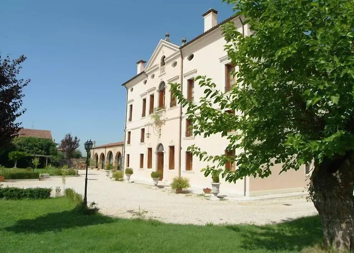 Bongiovanni Bed & Breakfast 4*