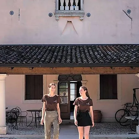 Bongiovanni Bed and Breakfast 4*